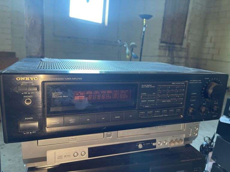 ONKYO TX-810 QUARTZ Synthesized Tuner Amplifier TESTED Vintage Phono