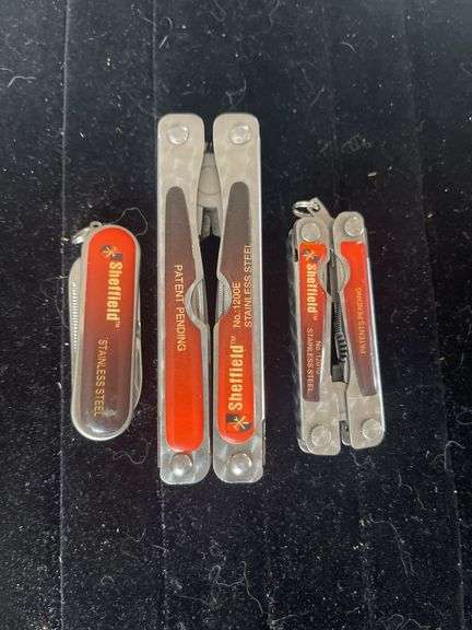 Multi-Tools with Pocket Knives