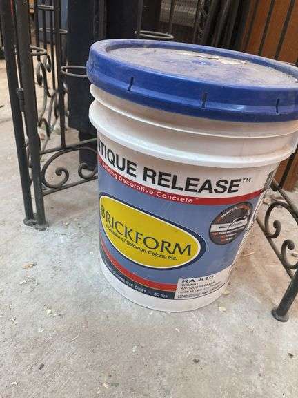 Bucket of Brickform Decorative Concrete - Apexx Auctions