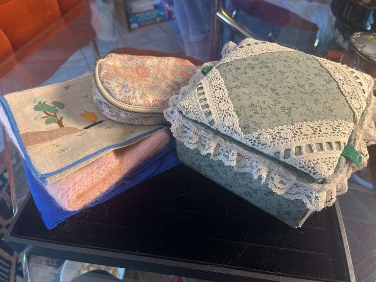 Assorted Jewelry Pouches