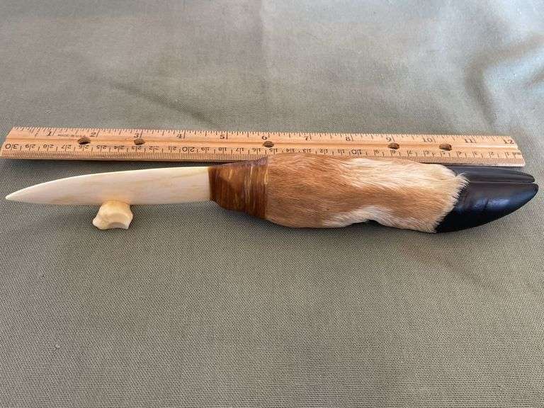 Deer Hoof Bone Knife with Tooth Rest