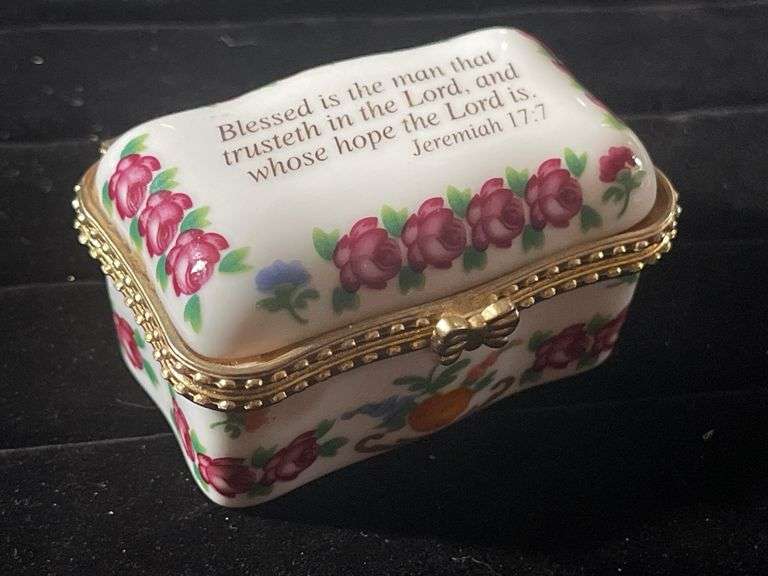 Porcelain Keepsake Box