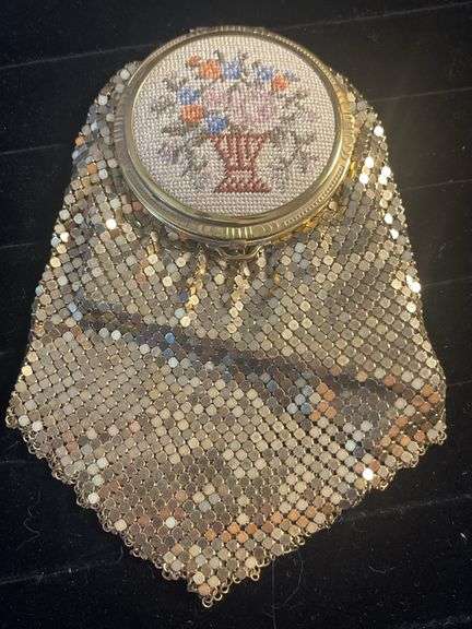 Vintage Compact Wristlet Purse - Missing Strap