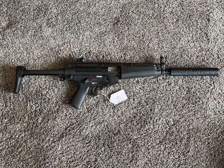 HR MP-5 .22 with Collapsible Stock