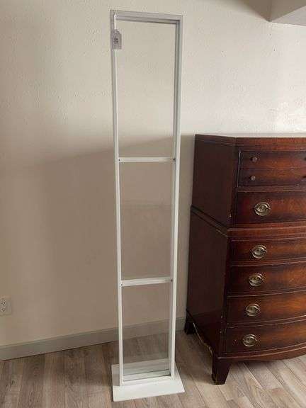 Vertical Media Display