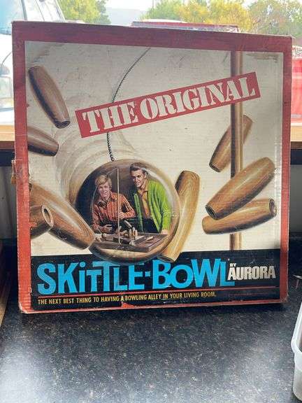 Vintage Aurora Skittle Bowl Game