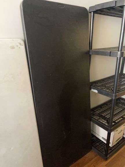 Black 6’ Plastic Table