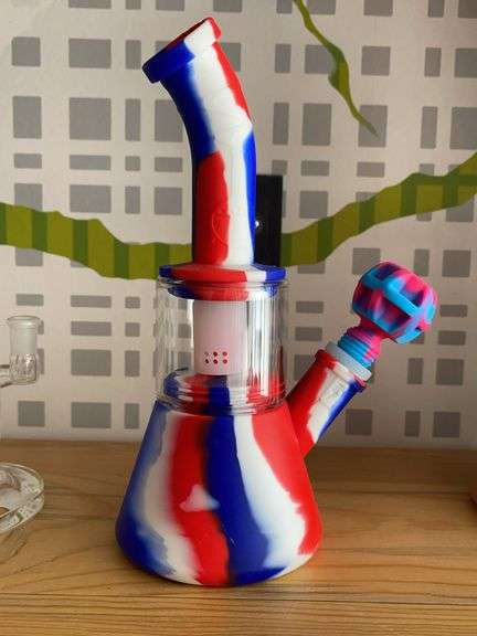 Silicone Patriotic Silicone Mini Bong