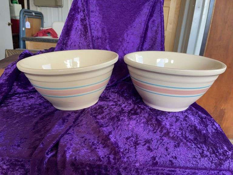 McCoy Mixing Bowl with USA Bowl - 10”