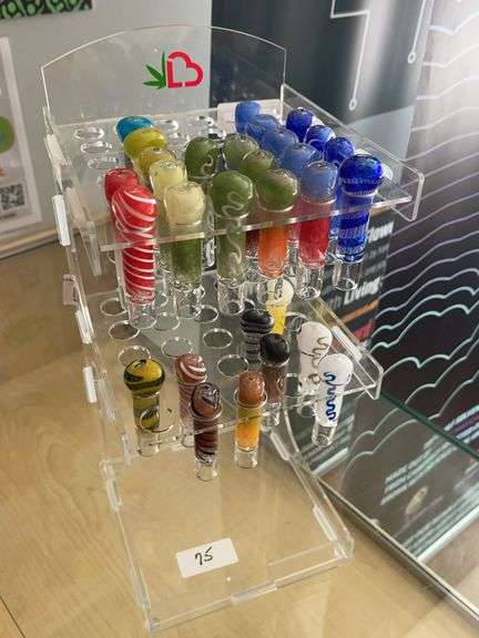 Luv Buds Pipes with Display