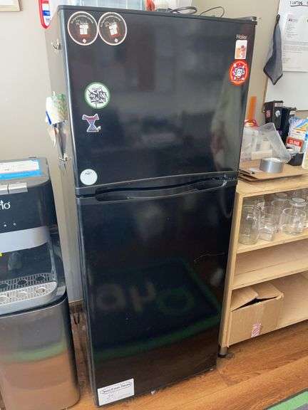 Apartment-Sized Refrigerator