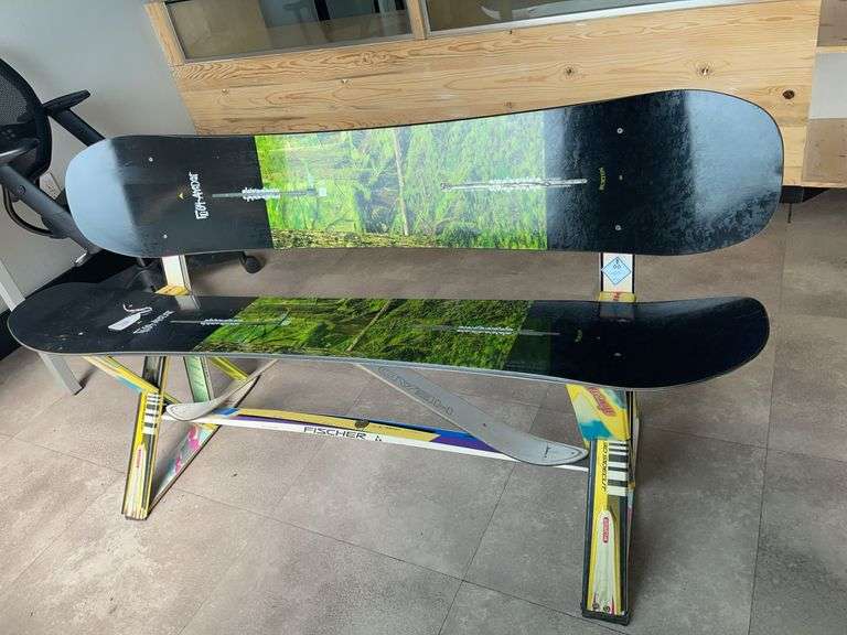 Snowboard and Ski Bench