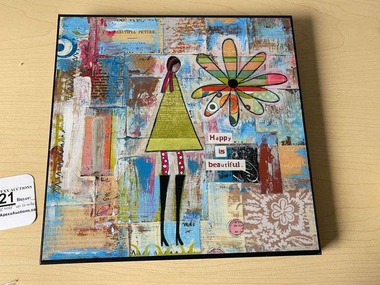 Vintage Girl Designs Art Piece