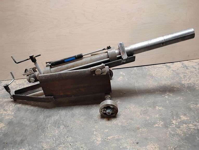Cannon, Privately Fabricated, Fully Operational