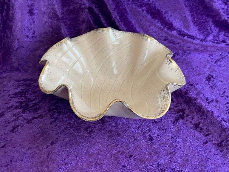 USA Wavy Edge Candy Bowl with Gold Flecking - Two Small Chips