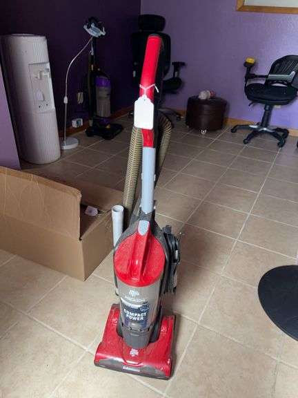 Dirt Devil Vacuum