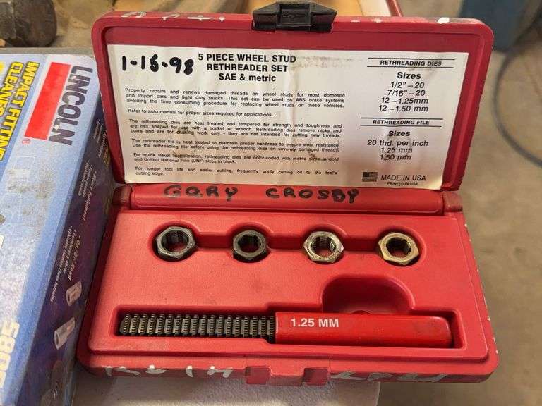 Five-Piece Wheel Stud Rethreader Set - Apexx Auctions