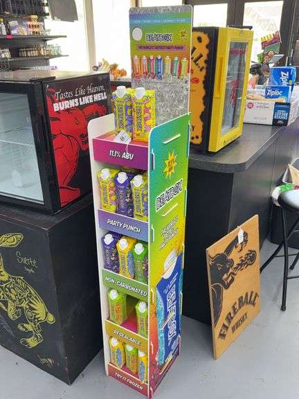 Beatbox Mixed Cocktail Drinks with Display - Apexx Auctions