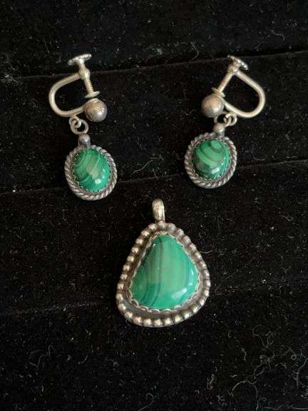 Sterling and Malachite Pendant and Earring Set.