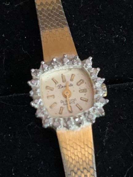 Armitron Women’s Watch Needs Repairs on Band