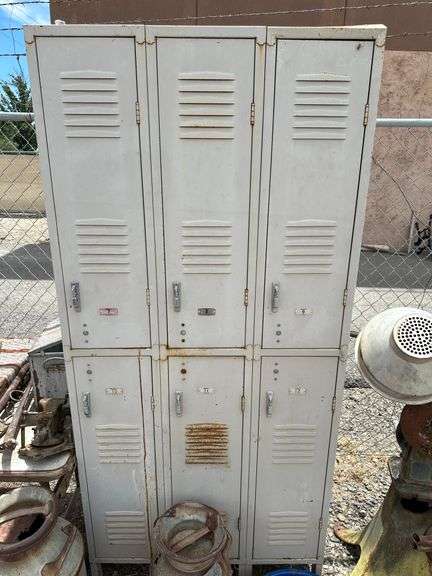6 Locker Unit