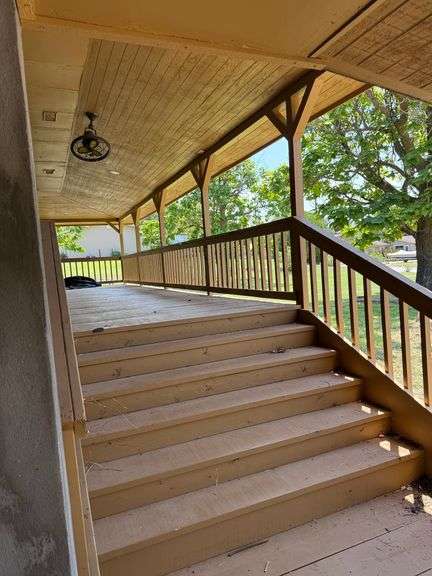 707 Cearlock Ave, Cheyenne, OK