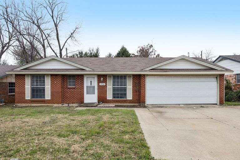 3BR Home by AT&T Stadium in Arlington, TX!