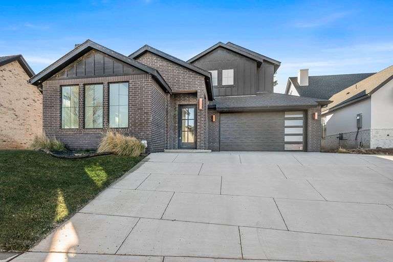 New Build Home in The Trails! 