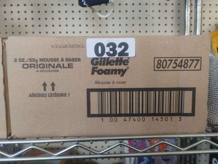 Gillette Foamy Original Mousse à Raser (2 oz). A case containing 4 dozen 2-ounce aerosol cans of original scent shaving foam. - $45 - 60
