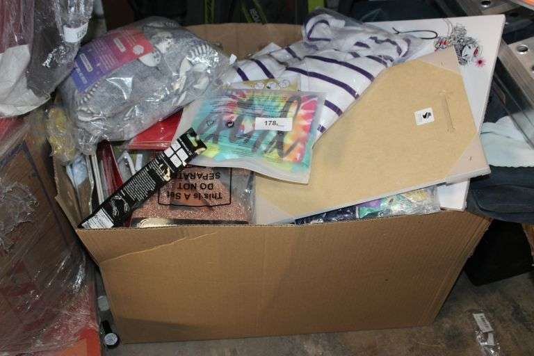 Large Size Box Of Assorted Non Picked Up Items Aprox :30 Pcs Retail ...