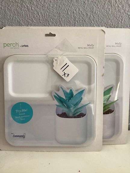 Perch- Metal Wall Mount