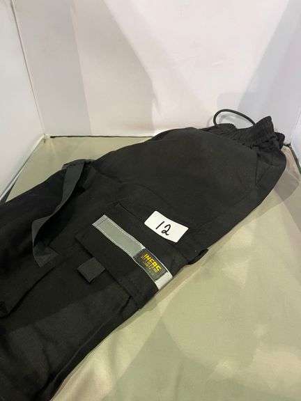 LAND CIAMBR GOIYU PANTS TAP[PERED AT BOTTOM