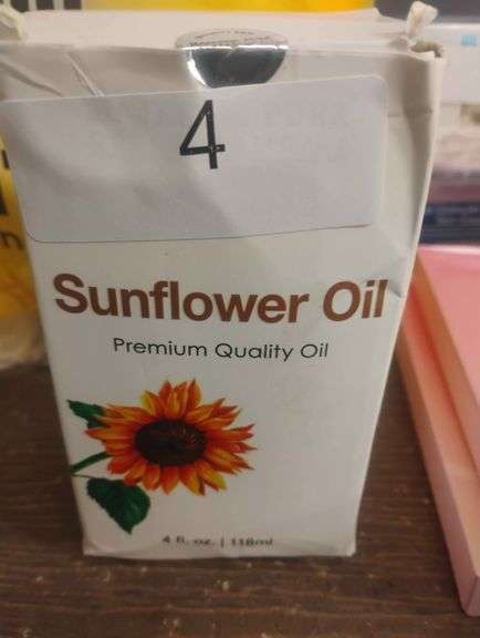 Premium Quality Sunflower Oil, 4 fl. oz.. A 118ml (4 fl. oz.) carton of premium quality sunflower oil. - $1 - 3