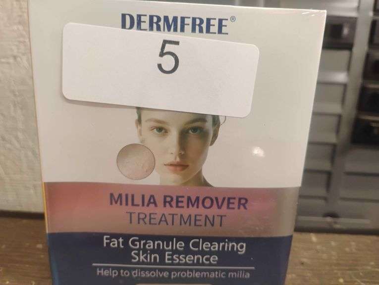 Dermfree Milia Remover Treatment. A skin essence formulated to help dissolve and clear problematic milia. - $15 - 25