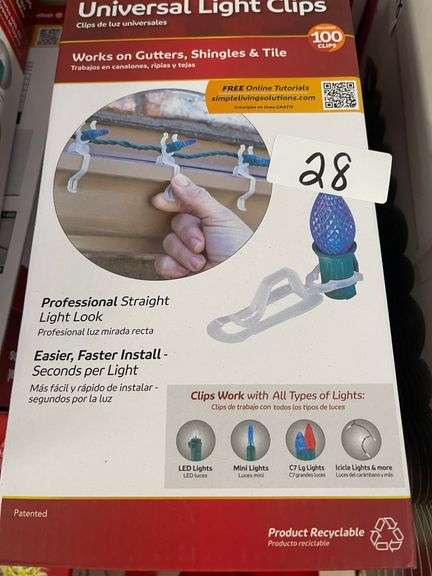 UNIVERSAL LIGHT CLIPS