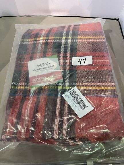 PLAID THROW 50" X 67"