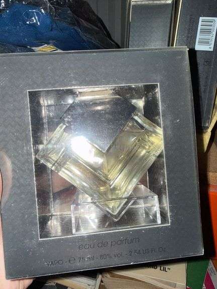 NEW MARIO VALENTINO COLOGNE