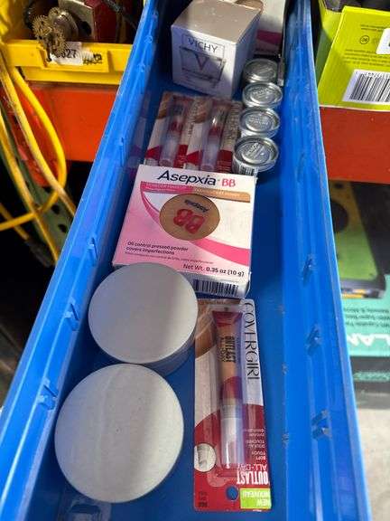 VARIOUS NEW MAKEUP COVERGIRL; REVLON