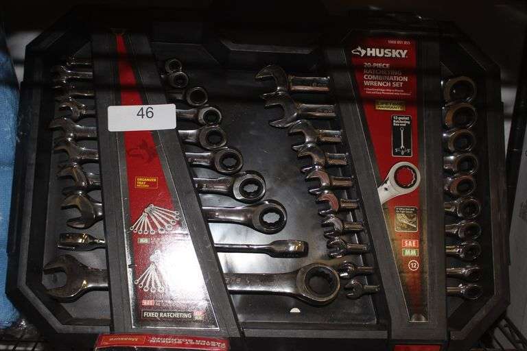HUSKY 20= PIECE RATCHETING COMINATION WRENCH SET