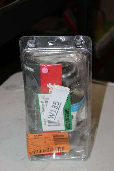 Kwikset Satin Chrome Tylo Privacy Knob Set Retail:$20