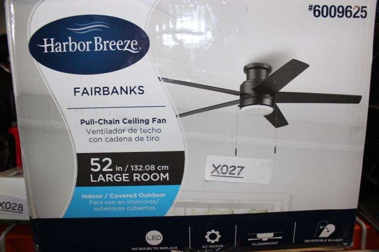 Harbor Breeze Fairbanks Easy2Hang 52-in Color-Changing Integrated LED Outdoor Flush Mount Matte Black with Black/Sable Blades Ceiling Fan With Light ( 5 -Blade ) Retail:$119.98