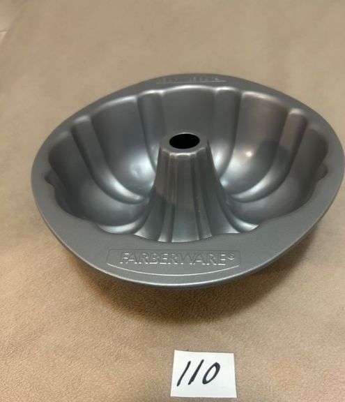 Faberware Bundt Cake Pan