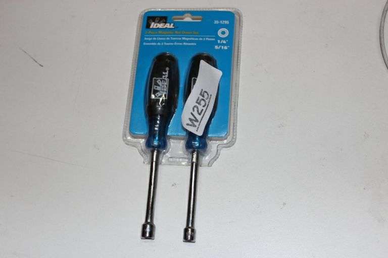 Ideal 35-1295 2-Piece Magnetic Nut Driver Set 1/4" 5/16" Retail:$14