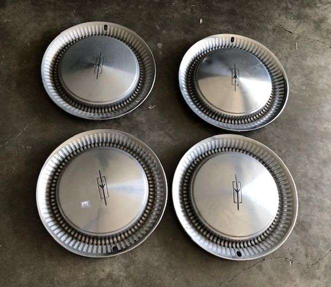 1977-1979 Oldsmobile Delta 15" Hub Caps Set