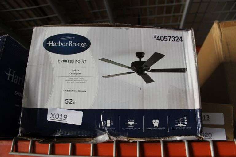 Harbor Breeze Cypress Point 52-in Downrod or Flush Mount Matte Black with Black/Gray Oak Blades Ceiling Fan Light Kit Compatible ( 5 -Blade ) Retail:$79.98