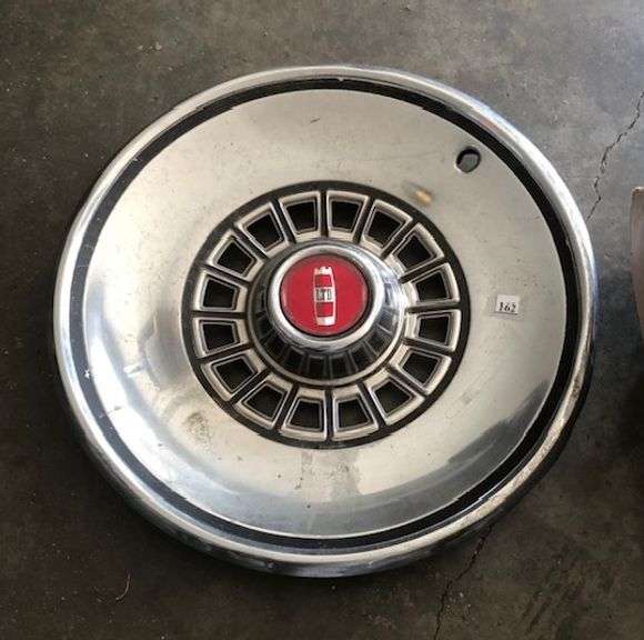 1979-1982 Ford LTD Factory Original Hub Cap