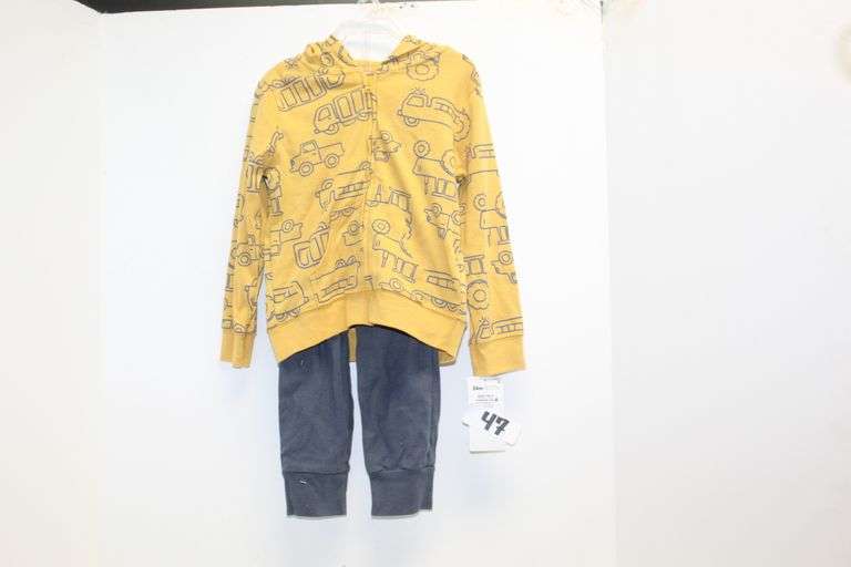 CARTER'S 24MONTH BOYS 2PIECE HOODIE AND GREY PANTS