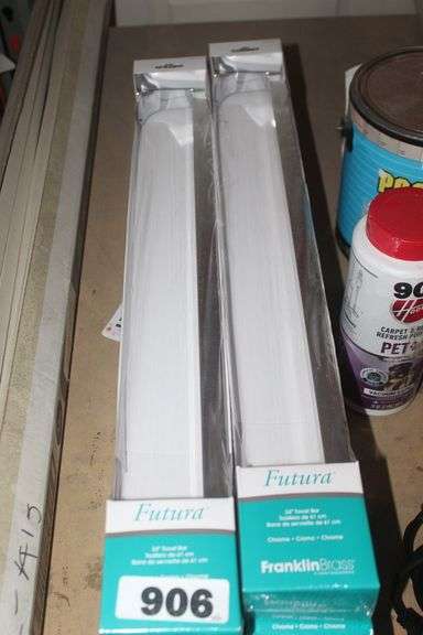 FUTURA 24" TOWEL BAR CHROME