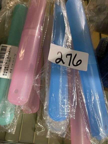 LOT OF TRAVEL TOOTHBRUSH HOLDERS
