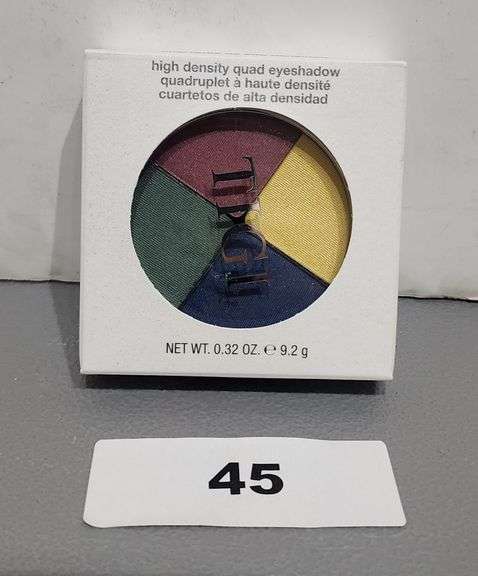 TIGI PROSTARS HIGH DENSITY QUAD EYESHADOW 0.32oz CREATE MULTIPLE LOOKS WITH ONE CONVENIENT PACKAGE